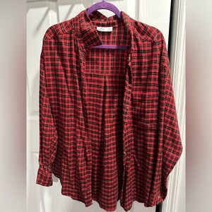 Hollister Red and Black Plaid Shirt